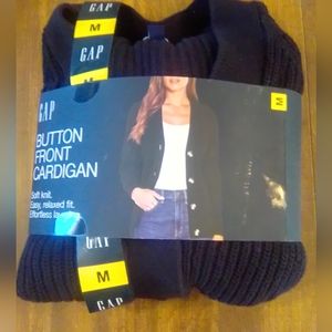 GAP bottom front cardigan. Black. Sz. M